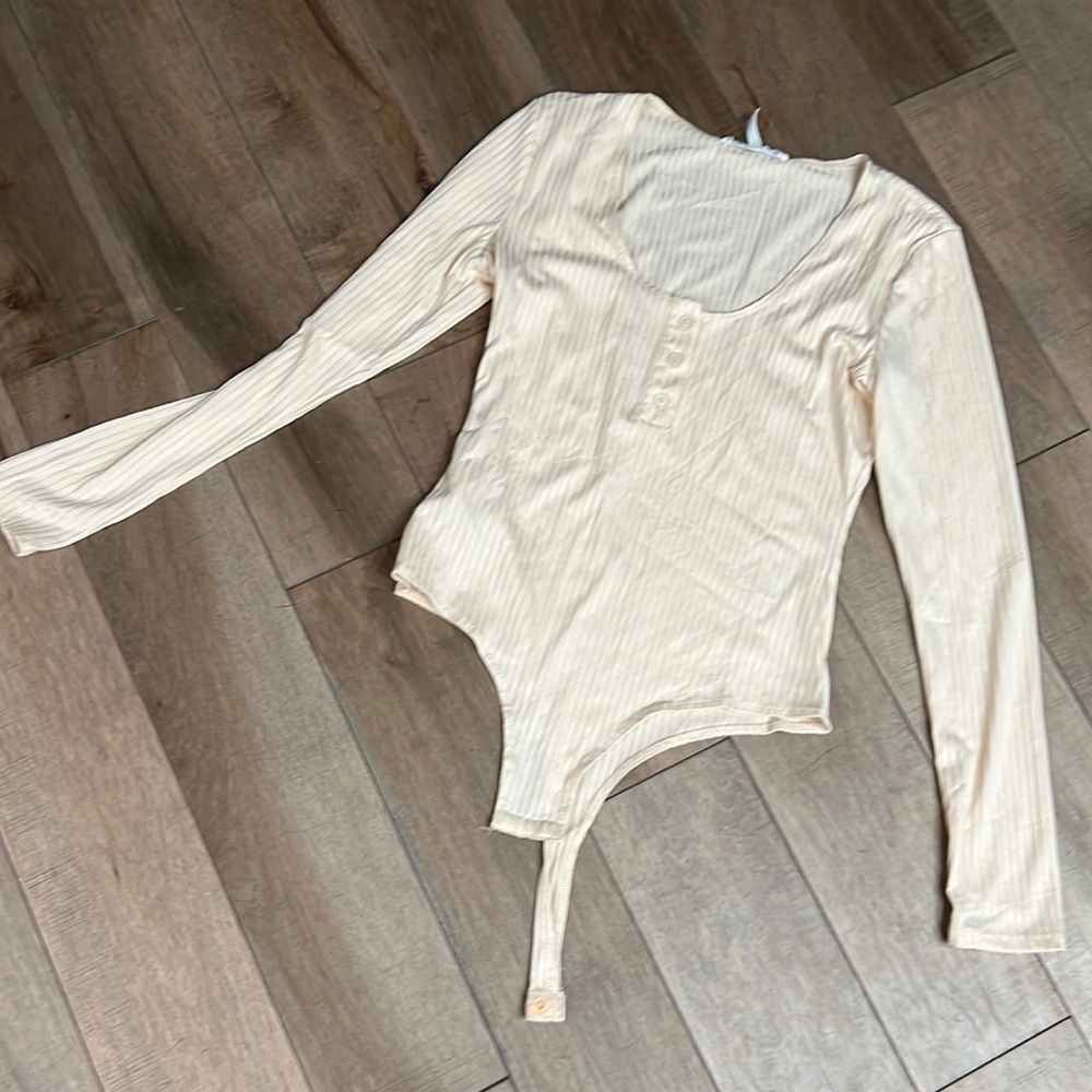 BCBGeneration ribbed neutral bodysuit, size M